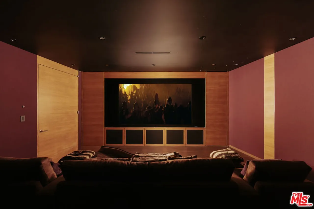 1302 Collingwood Place Hollywood Hills 5 Bedroom Luxury Estate For Sale — property photograph 15