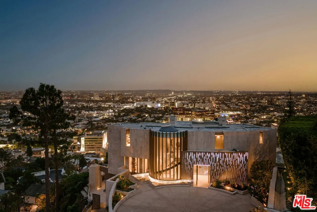 1302 Collingwood Place Hollywood Hills 5 Bedroom Luxury Estate For Sale — property photograph 7