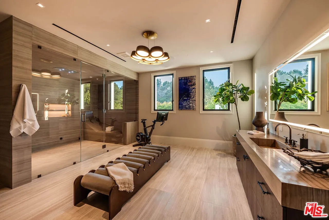 73 Beverly Park Lane Beverly Hills 9 Bedroom Luxury Estate For Sale — property photograph 44