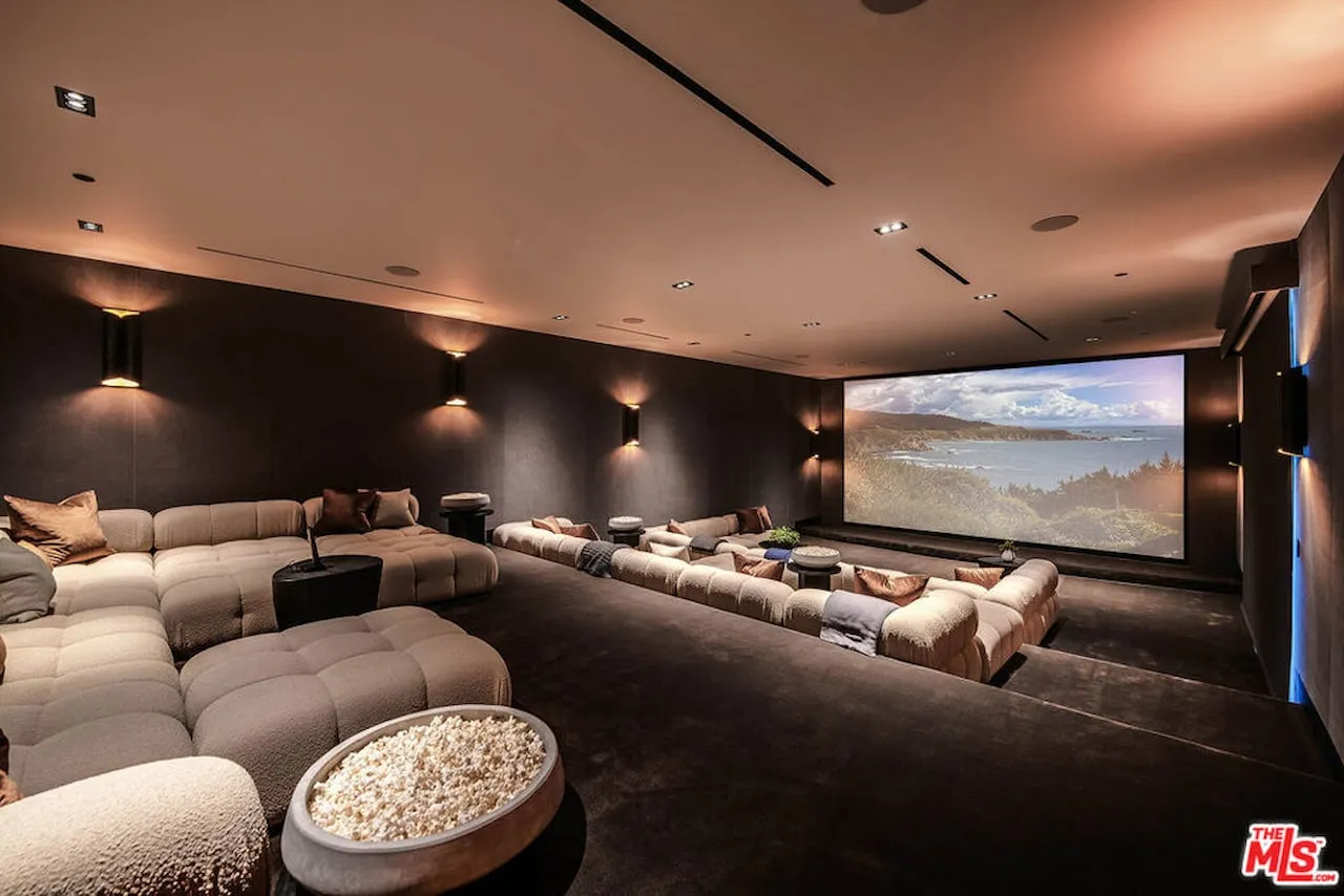 73 Beverly Park Lane Beverly Hills 9 Bedroom Luxury Estate For Sale — property photograph 47