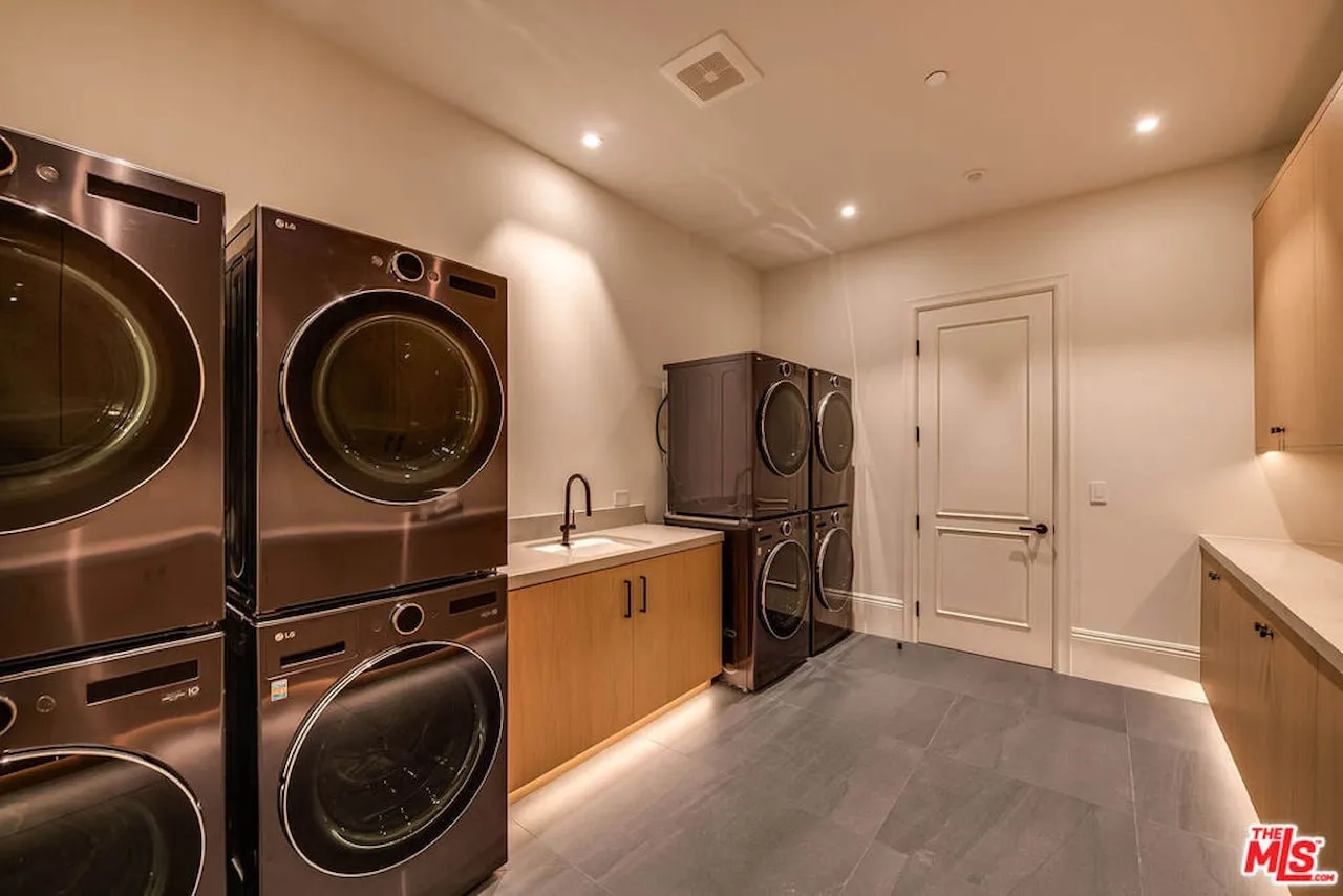 73 Beverly Park Lane Beverly Hills 9 Bedroom Luxury Estate For Sale — property photograph 60