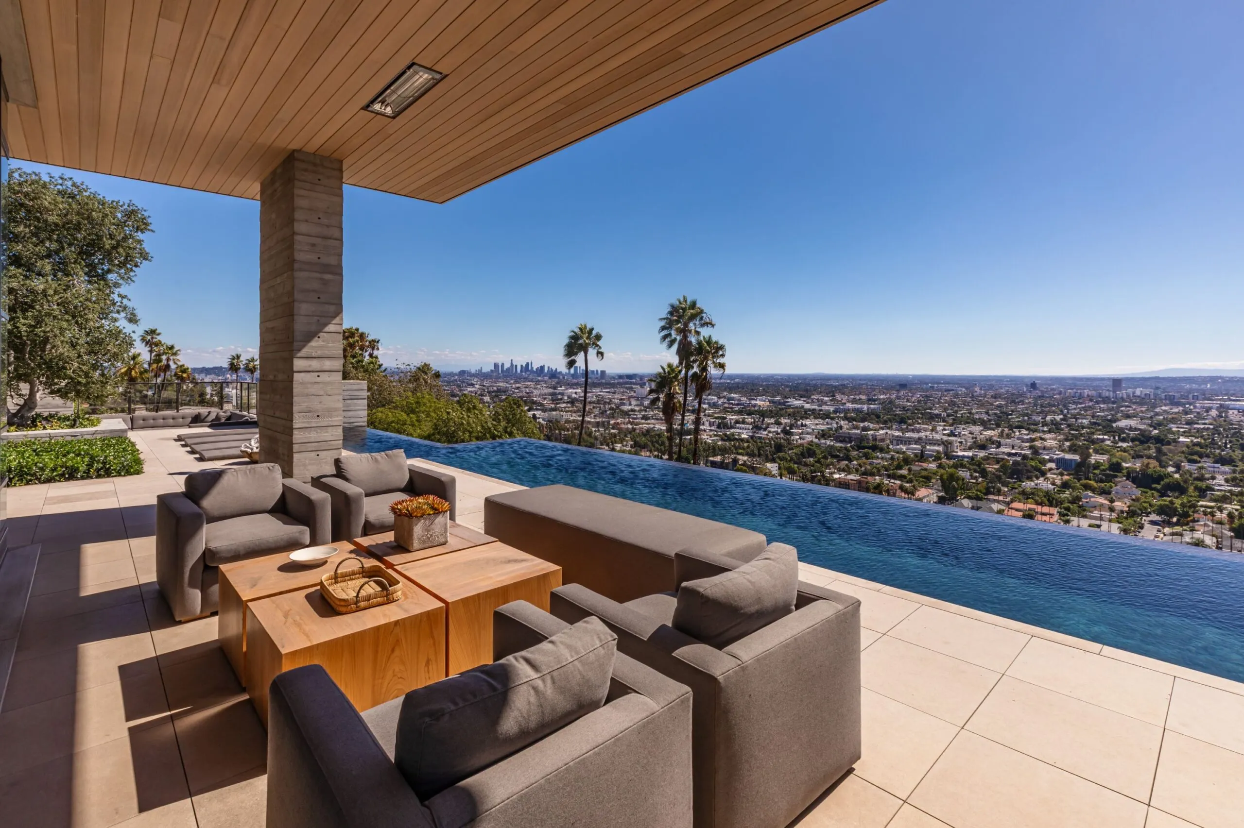 7661 Curson Terrace Hollywood Hills 7 Bedroom Luxury Estate For Sale — property photograph 9