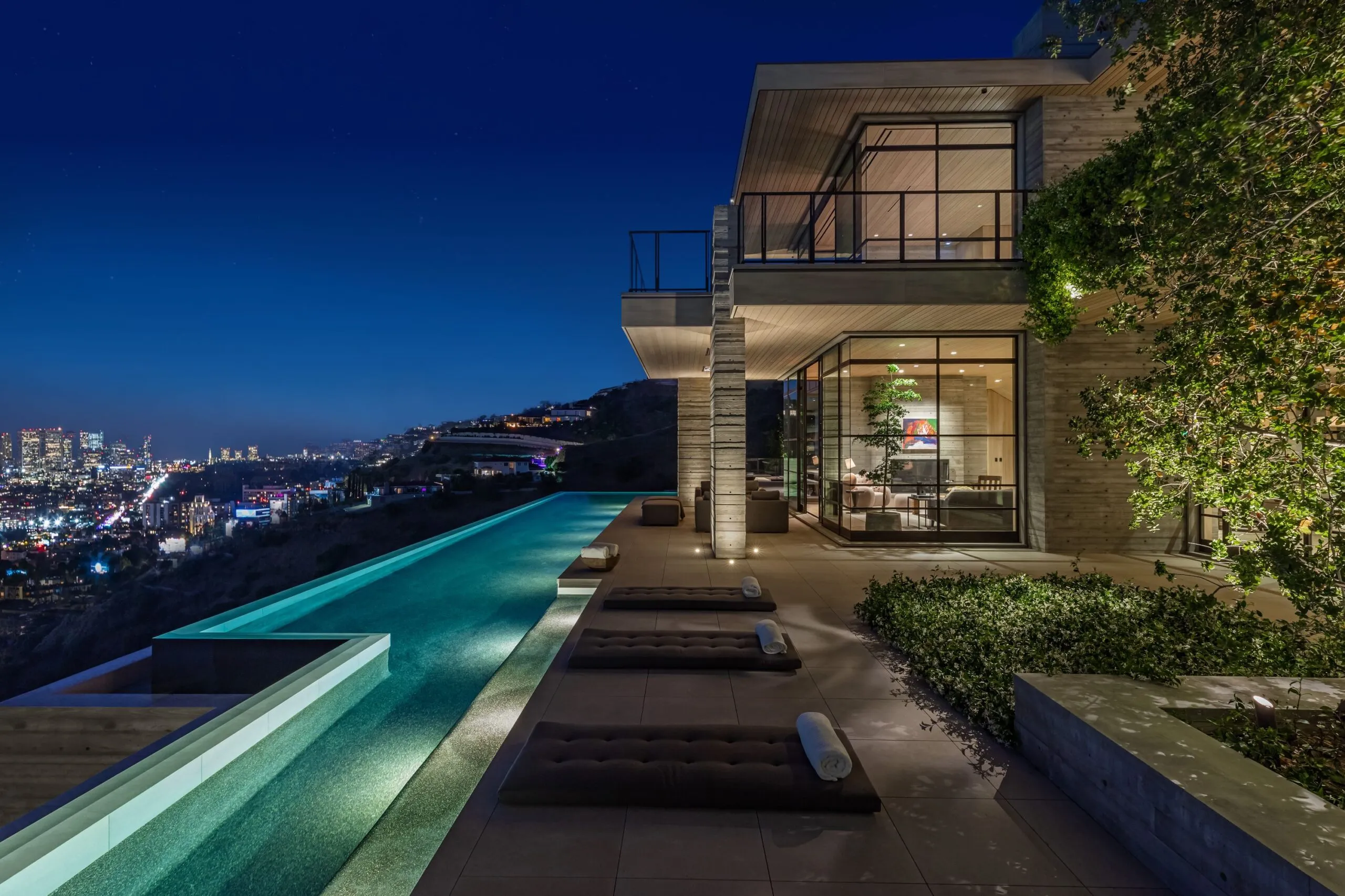 7661 Curson Terrace Hollywood Hills 7 Bedroom Luxury Estate For Sale — property photograph 19