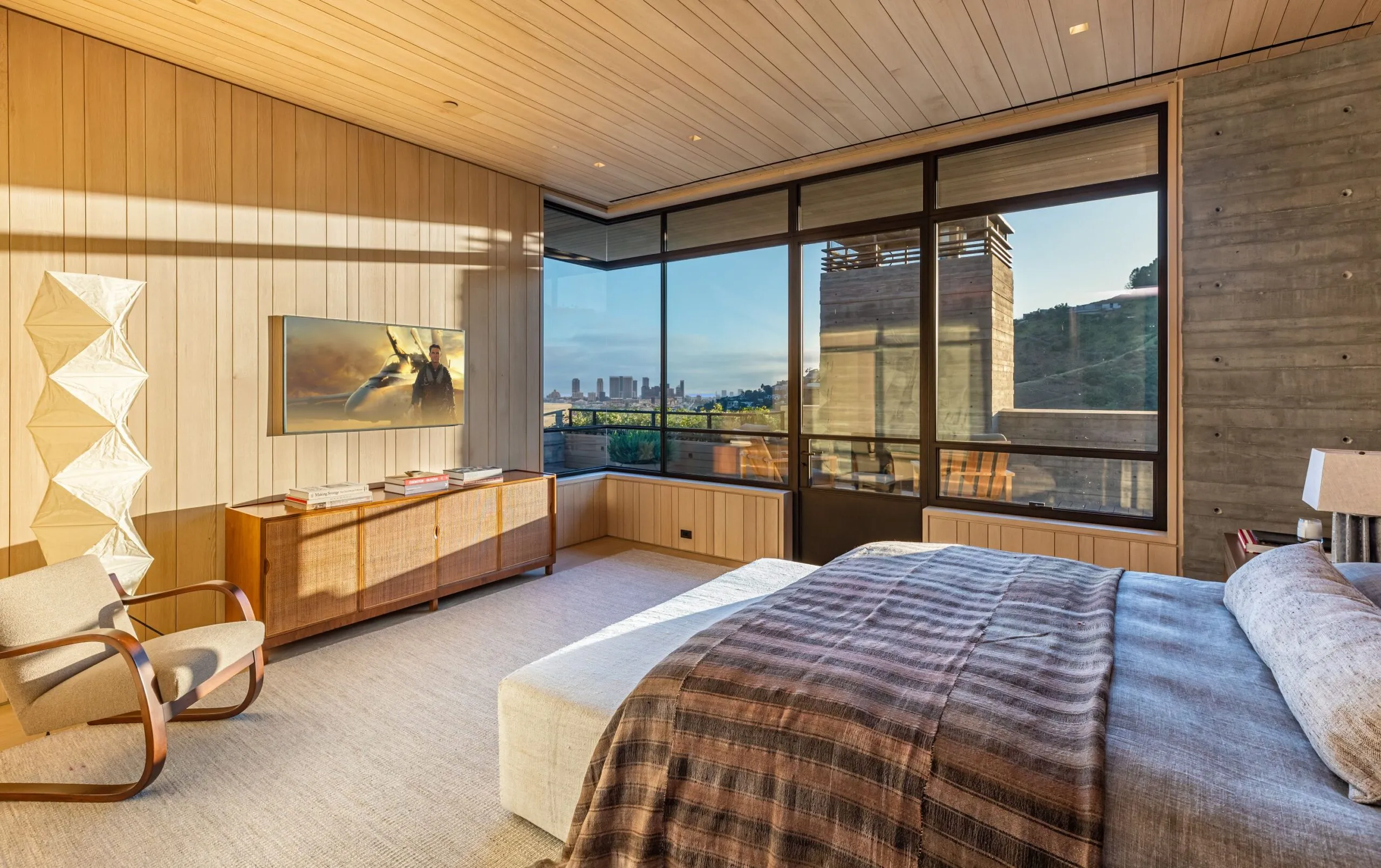 7661 Curson Terrace Hollywood Hills 7 Bedroom Luxury Estate For Sale — property photograph 2