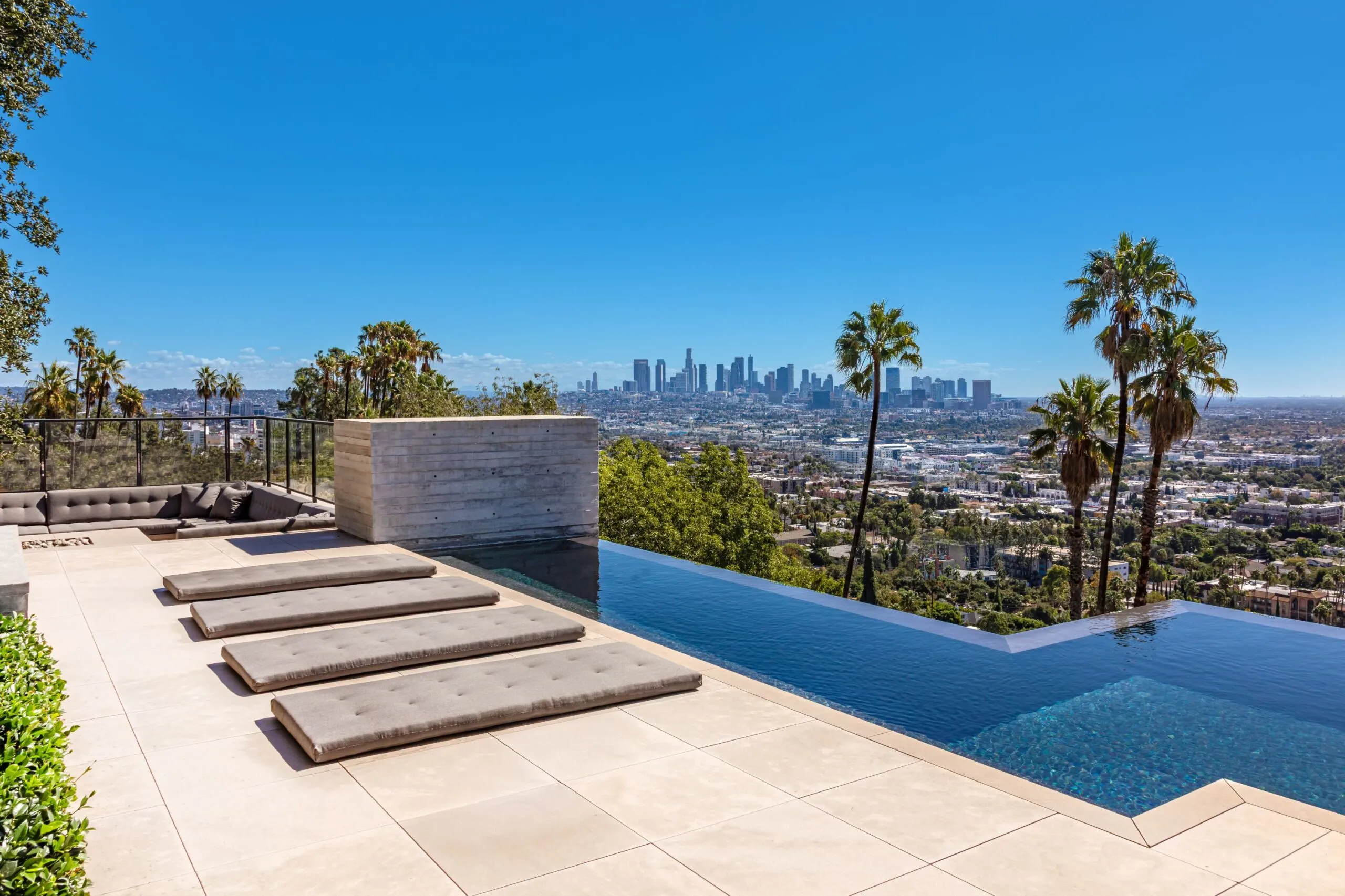 7661 Curson Terrace Hollywood Hills 7 Bedroom Luxury Estate For Sale — property photograph 29