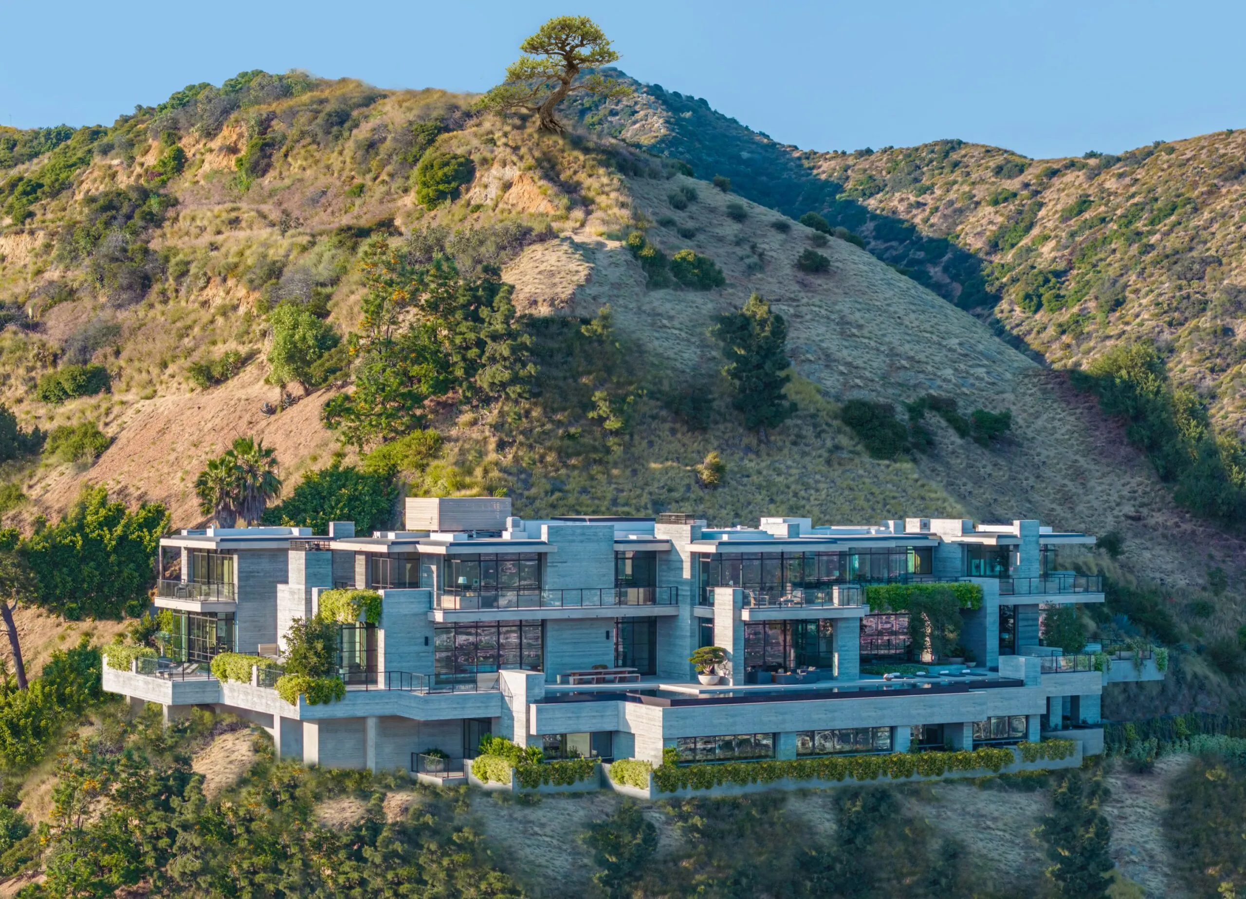 7661 Curson Terrace Hollywood Hills 7 Bedroom Luxury Estate For Sale — property photograph 52